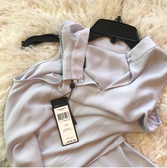 Bcbgmaxazria Arctic Ice Flowing Top - Picture 2 of 2